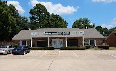 4650 Summerhill Road image.